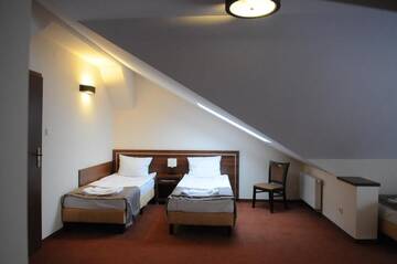 Фото номера Четырехместный номер Отель Hotel Martex г. Плоньск 5