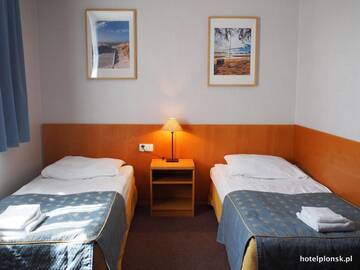 Фото номера Двухместный номер с 1 кроватью или 2 отдельными кроватями Отель Hotel Orlik г. Плоньск 11